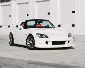 Preview wallpaper honda s2000, honda, car, white, parking