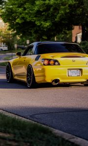 Preview wallpaper honda s2000, honda, sunlight, yellow