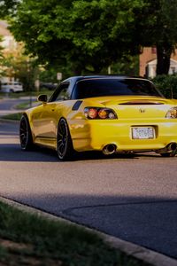 Preview wallpaper honda s2000, honda, sunlight, yellow