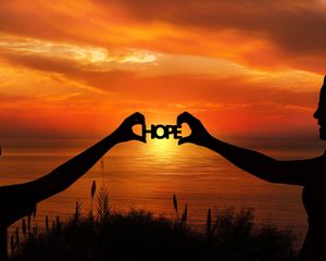 Preview wallpaper hope, hands, silhouettes, sunset, horizon, motivation