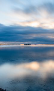 Preview wallpaper horizon, lake, clouds, sky