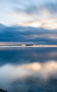 Preview wallpaper horizon, lake, clouds, sky