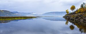 Preview wallpaper horizon, mountains, lake, clouds, reflection, landscape