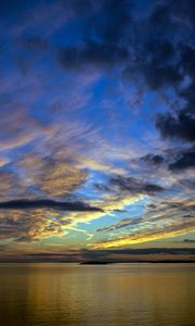 Preview wallpaper horizon, sea, sunset, sky, clouds