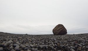 Preview wallpaper horizon, stone, block, sky