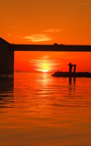 Preview wallpaper horizon, sunset, bridge, reflection, orange