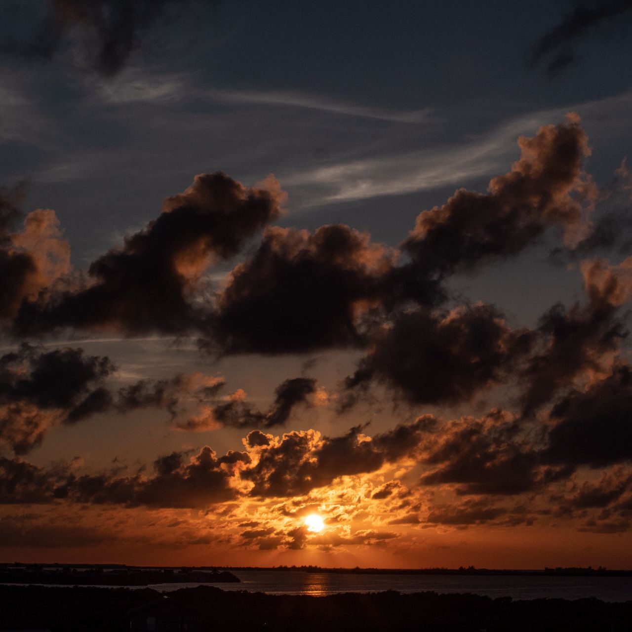 1280x1280 Wallpaper horizon, sunset, clouds, twilight, san pedro, belize