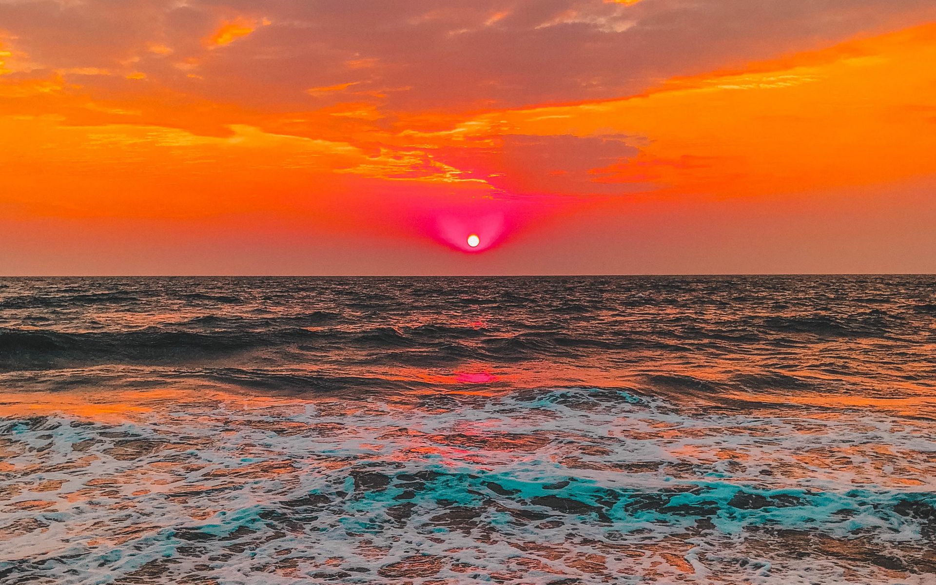 Download wallpaper 1920x1200 horizon, sunset, sky, foam, surf