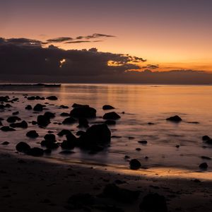 Preview wallpaper horizon, sunset, stones, blocks