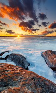Preview wallpaper horizon, sunset, stones, ice, snow