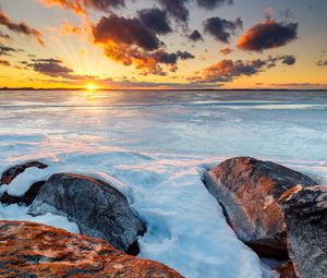 Preview wallpaper horizon, sunset, stones, ice, snow