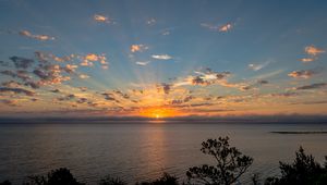 Preview wallpaper horizon, sunset, water, clouds