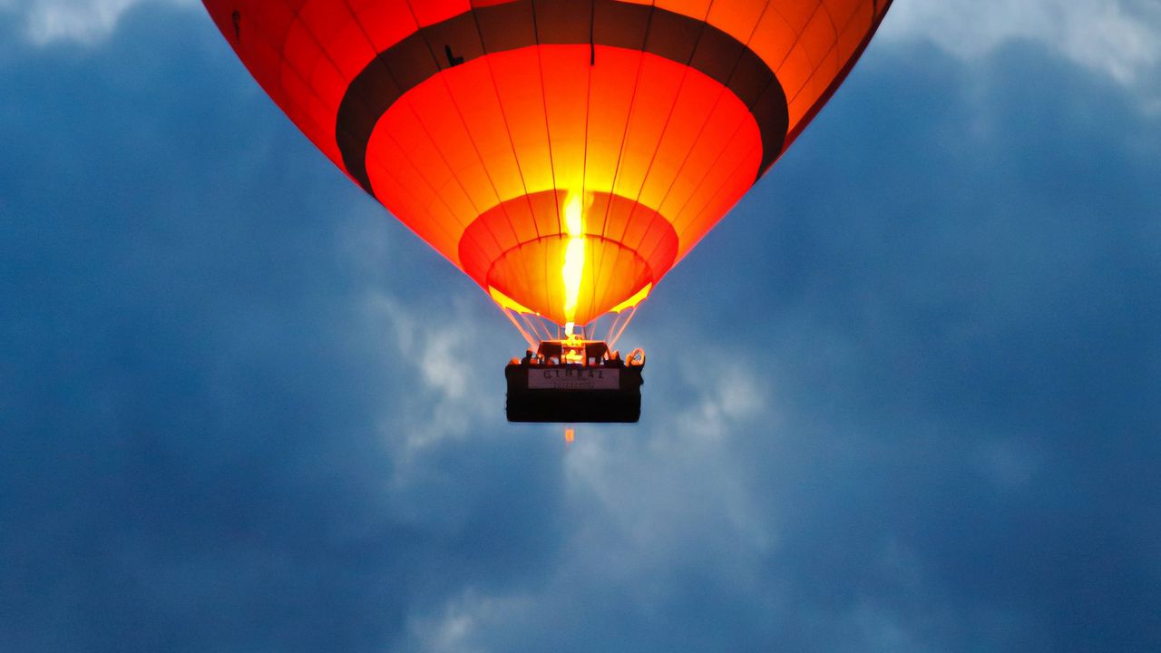 Wallpaper hot air balloon, fire, sky, clouds, flight
