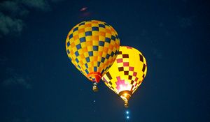 Preview wallpaper hot air balloon, travel, clouds, sky, flight, height, dark