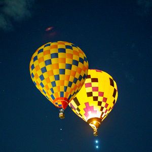Preview wallpaper hot air balloon, travel, clouds, sky, flight, height, dark