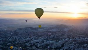 Preview wallpaper hot air balloons, flight, height, mountains, relief