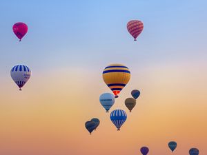 Preview wallpaper hot air balloons, flight, sky, sunrise