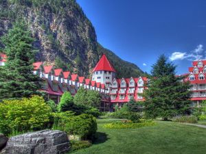 Preview wallpaper hotel, canmore, canada, nature