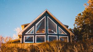 Preview wallpaper house, building, starry sky, bushes