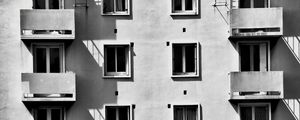 Preview wallpaper house, facade, bw, windows