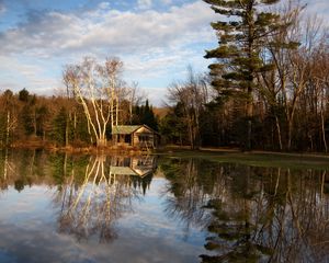 Preview wallpaper house, forest, trees, lake, reflection, nature