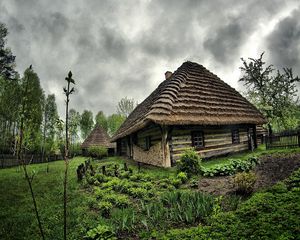 Preview wallpaper house, garden, park, clouds