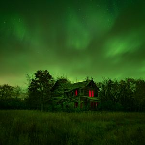 Preview wallpaper house, grass, northern lights, night, abandoned, old, green