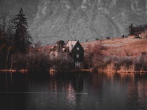 Preview wallpaper house, lake, autumn, mountains, landscape