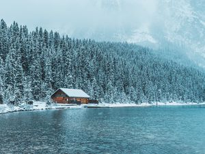 Preview wallpaper house, lake, mountains, winter