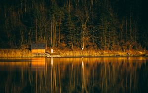 Preview wallpaper house, lake, reflection, forest