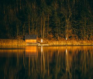 Preview wallpaper house, lake, reflection, forest