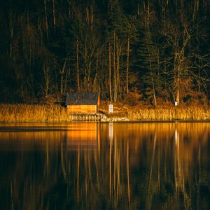 Preview wallpaper house, lake, reflection, forest