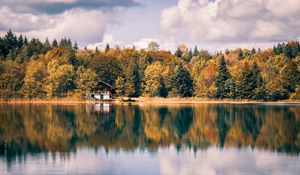 Preview wallpaper house, lake, trees, reflection, nature