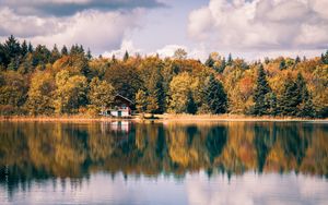 Preview wallpaper house, lake, trees, reflection, nature