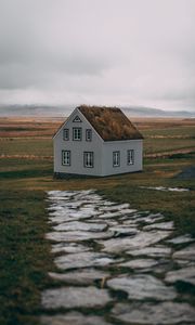 Preview wallpaper house, path, grass, field