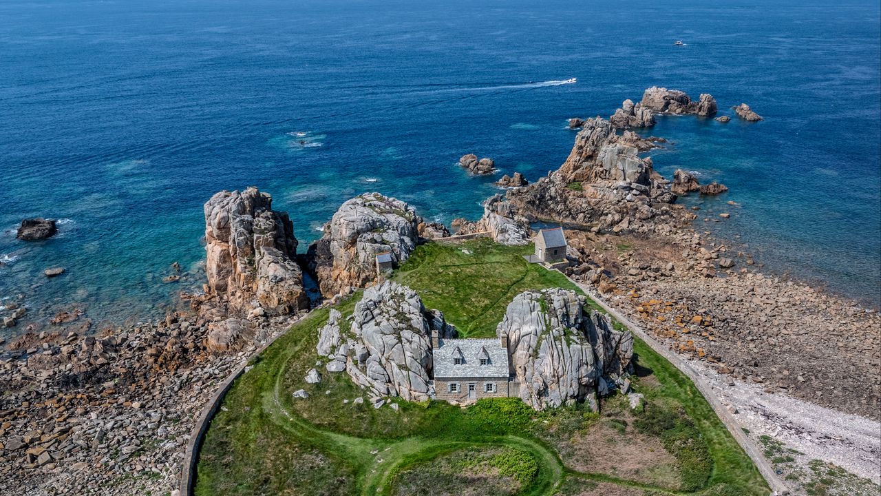 Wallpaper house, rocks, island, sea