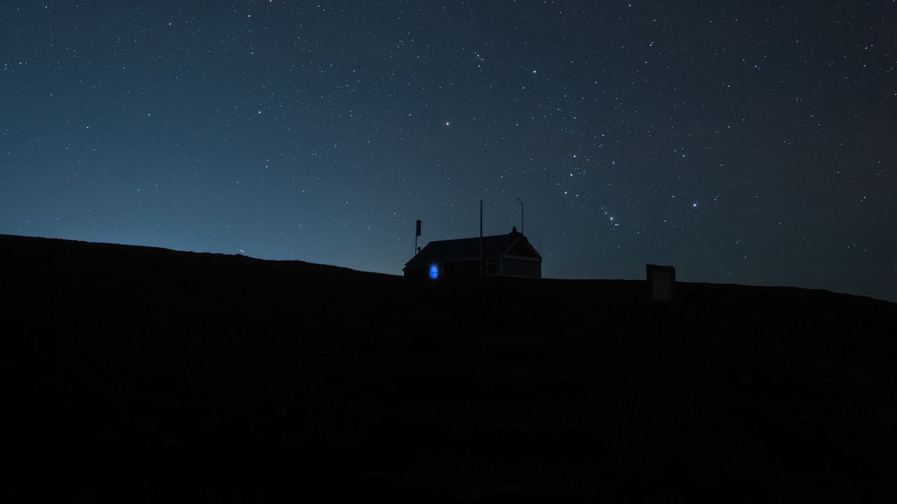 Wallpaper house, silhouette, night, starry sky, dark
