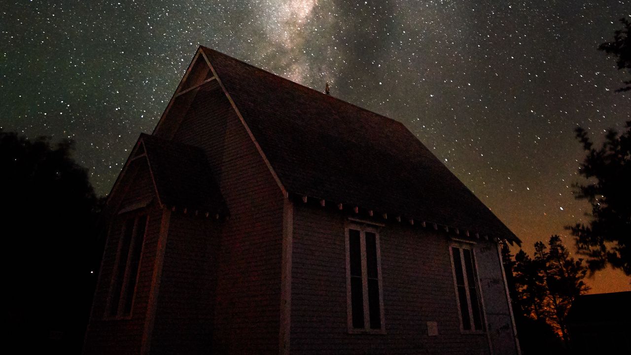 Wallpaper house, starry sky, night, dark