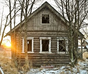 Preview wallpaper house thrown, autumn, trees, evening, decline, log hut