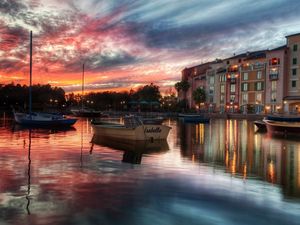 Preview wallpaper house, water, reflection, boats, sky, hdr