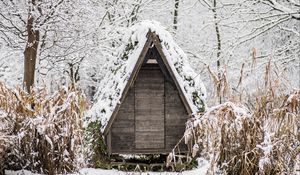 Preview wallpaper house, winter, river, snow, snowy