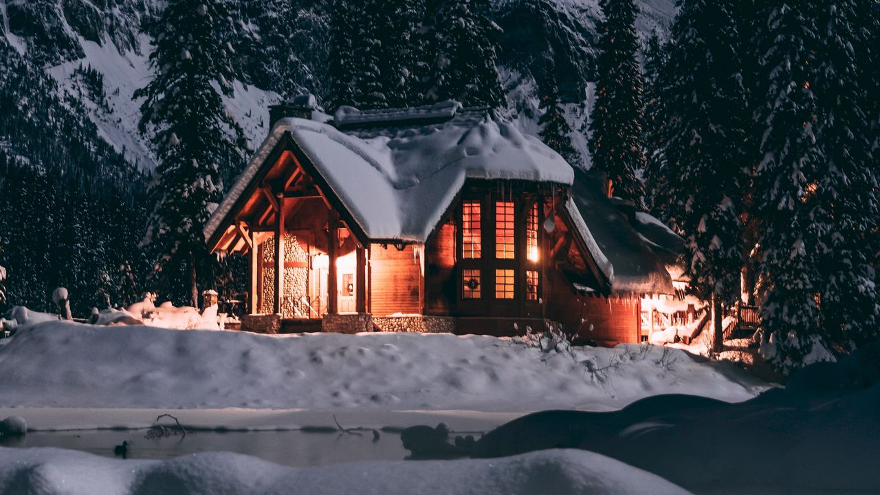 Wallpaper house, winter, snow, night, trees