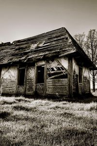 Preview wallpaper house, wooden, ruins, black-and-white