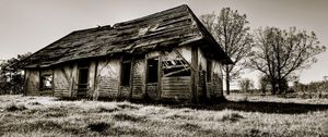 Preview wallpaper house, wooden, ruins, black-and-white