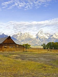 Preview wallpaper house, wooden, wyoming, field