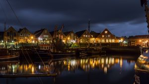 Preview wallpaper houses, boats, bay, night, dark