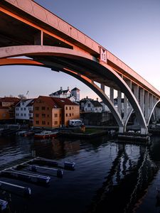 Preview wallpaper houses, bridge, city