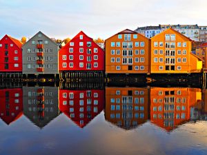 Preview wallpaper houses, facade, water, reflection, architecture, candinavia, scandinavia