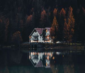 Preview wallpaper houses, forest, trees, lake, reflections, landscape