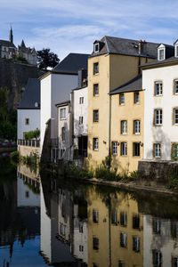Preview wallpaper houses, river, reflection